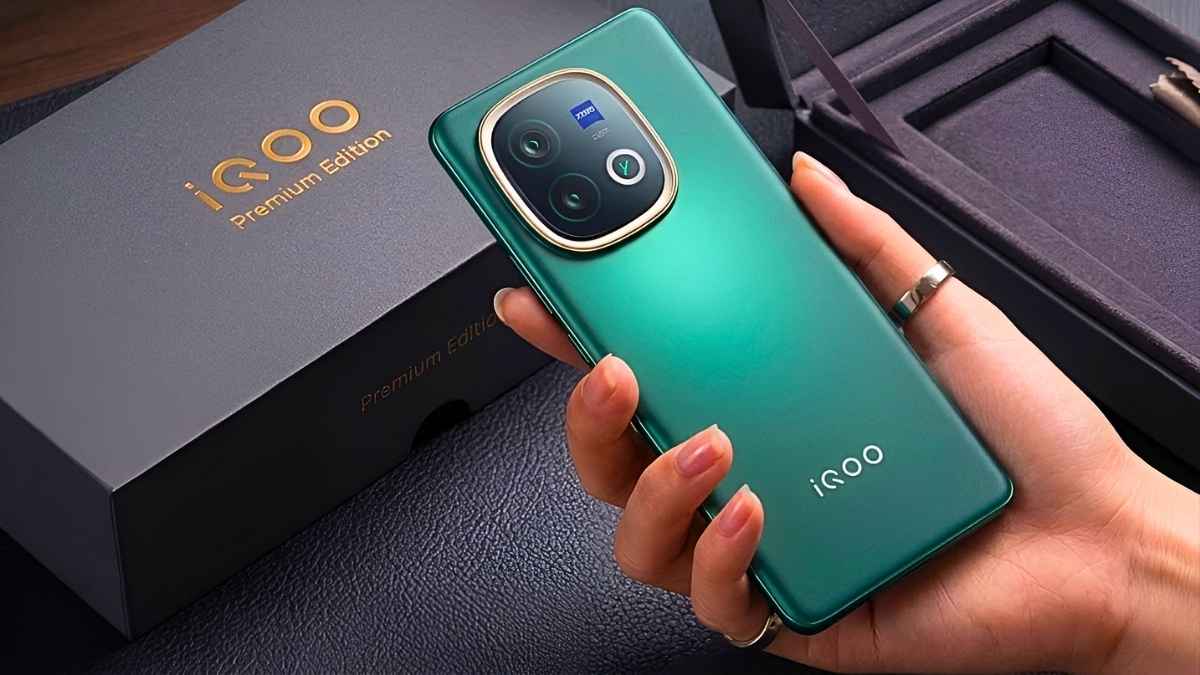 iQOO Z10 Turbo 2026 Gaming Power Big Battery And Flagship Level Features